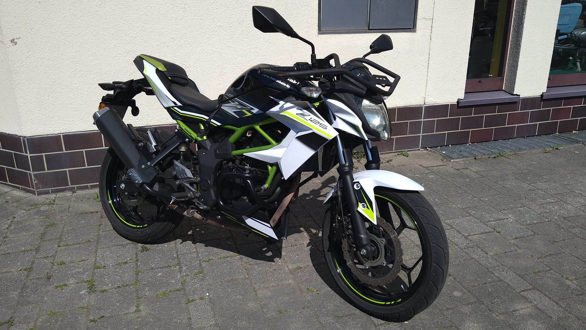 Kawasaki Z125 ccm Leichtkraftrad für A1 und B196